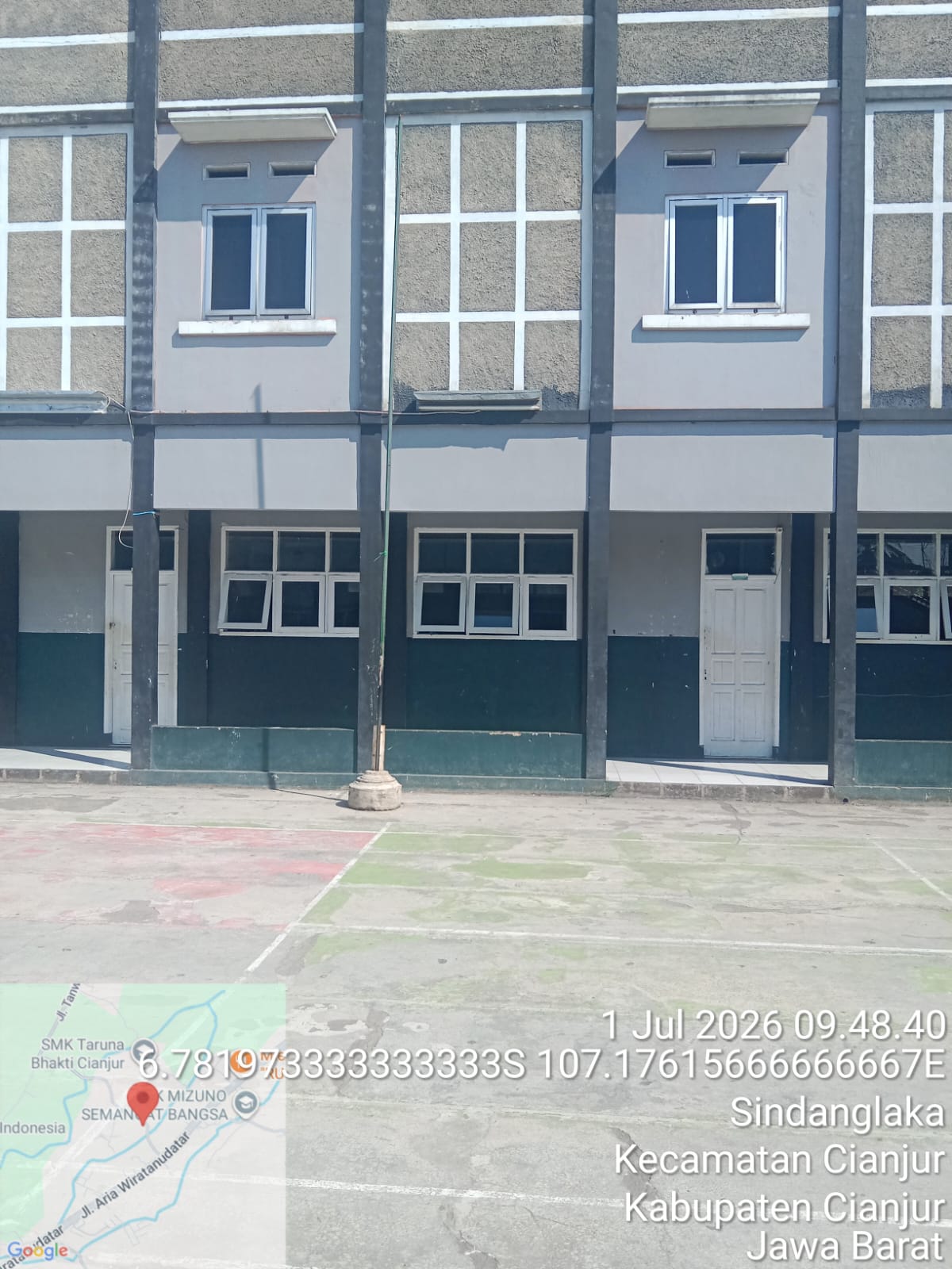nampak depan